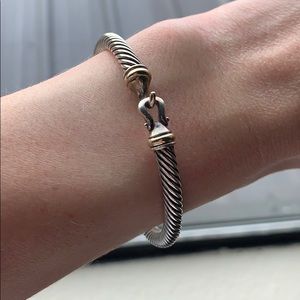 Cable Bucket Bracelet